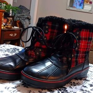 BASS SKEETER DUCK BOOTS SZ W10M FAUX FUR MADEMADE